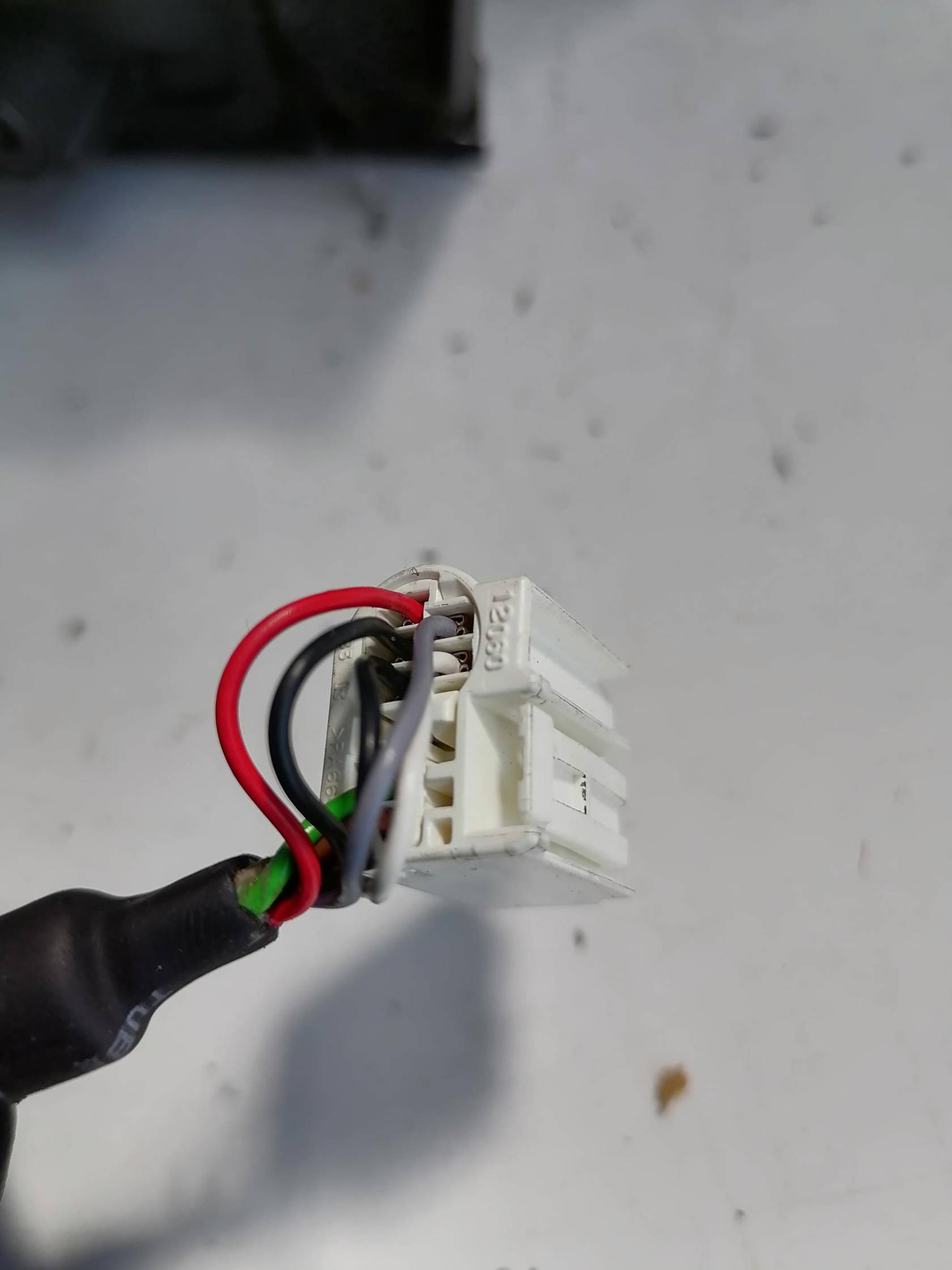 Retrovisore est. regolaz. elettr. dx.